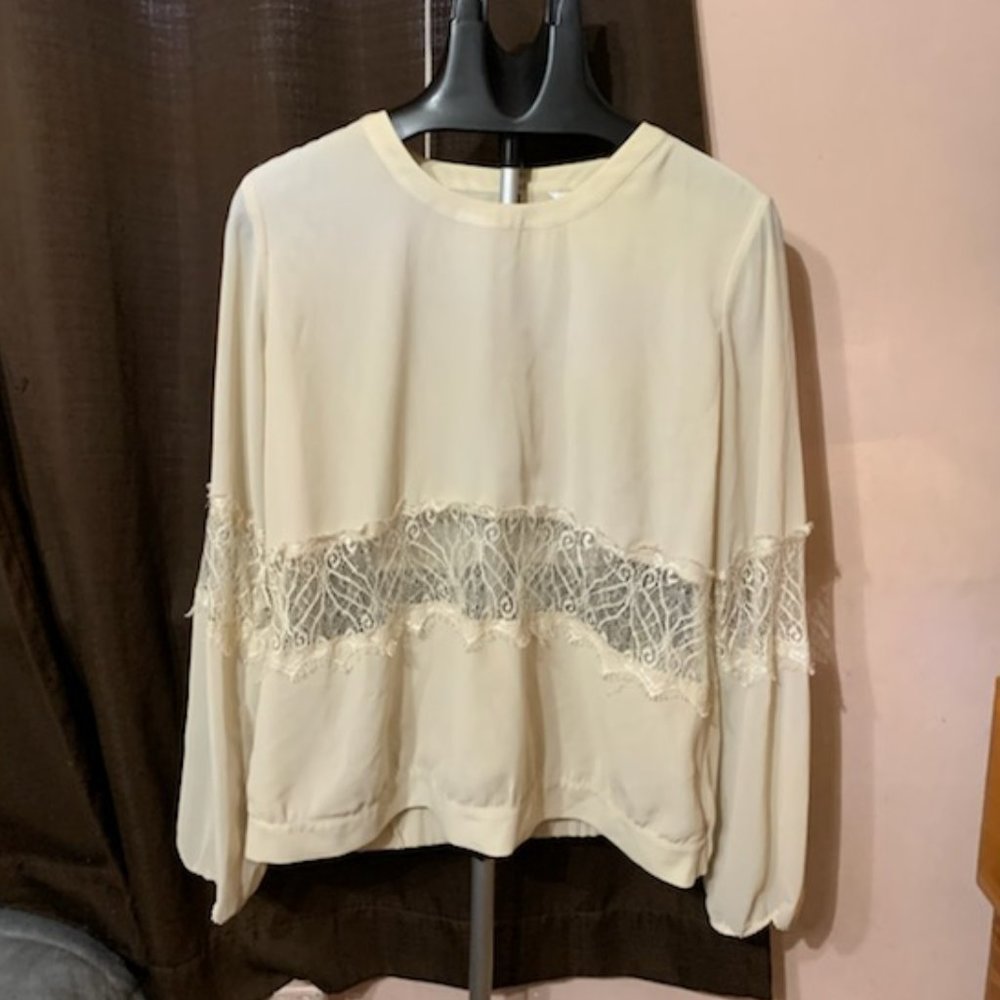 Guess Blouse with see through lacey middle